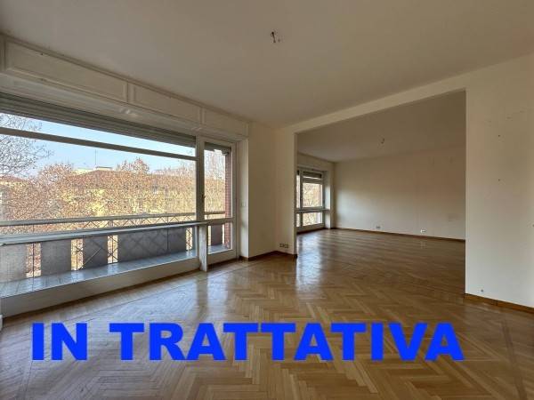 appartamento in vendita a Torino in zona Crocetta