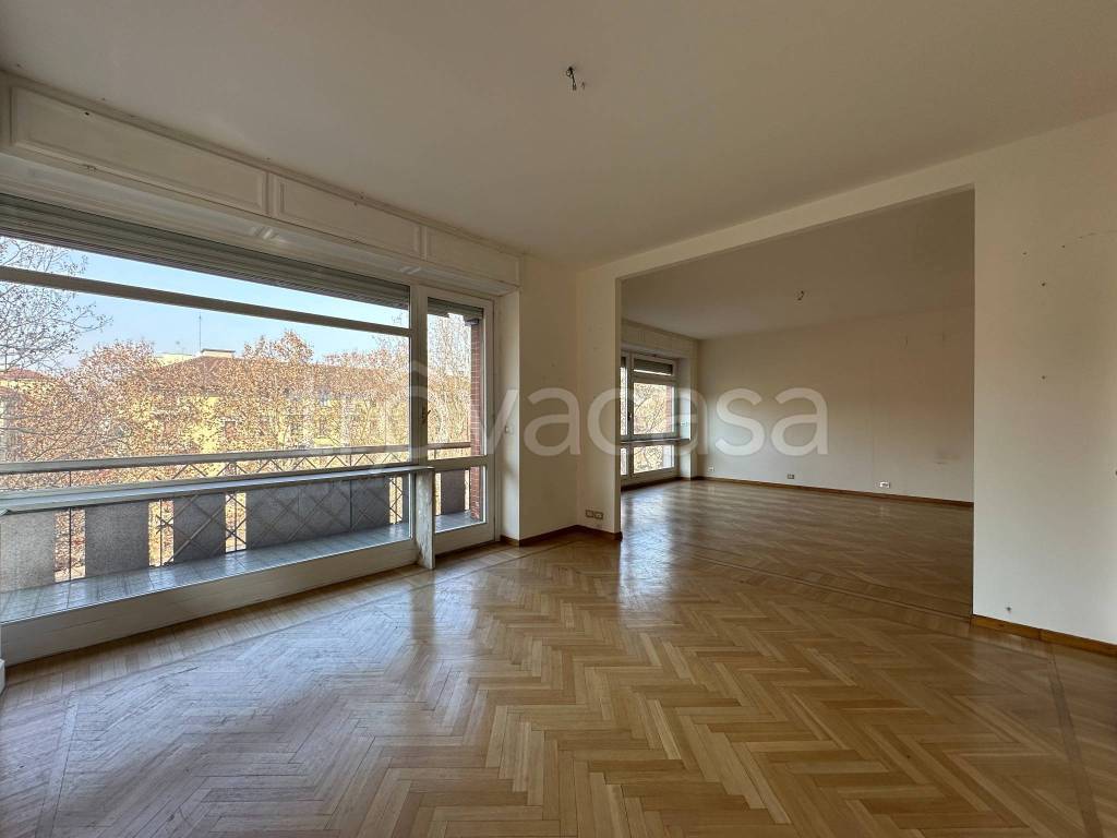 appartamento in vendita a Torino in zona Crocetta