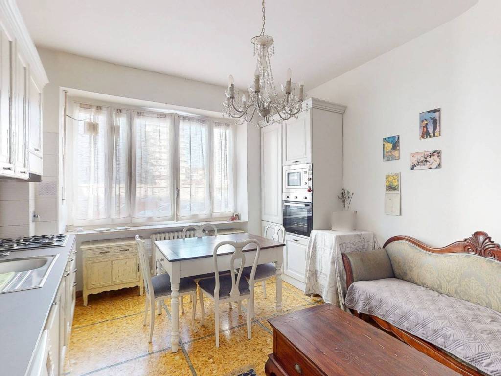 appartamento in vendita a Torino in zona Santa Rita