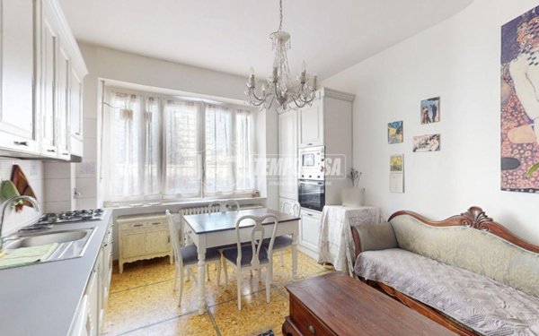 appartamento in vendita a Torino in zona Santa Rita