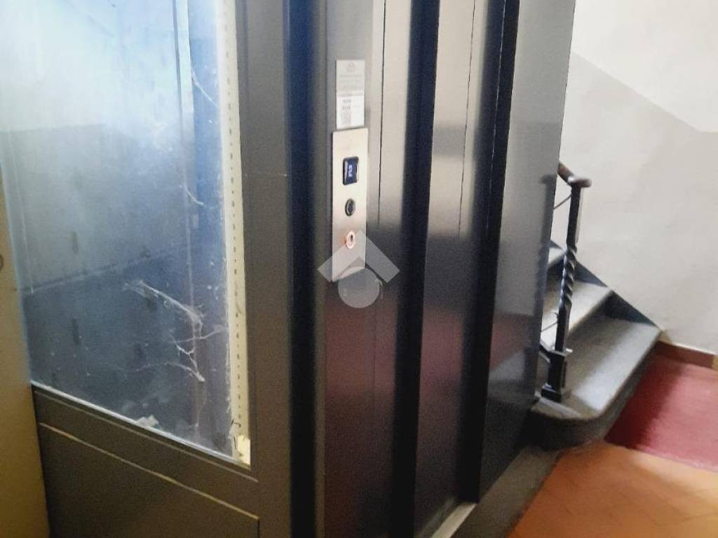 appartamento in vendita a Torino in zona Millefonti