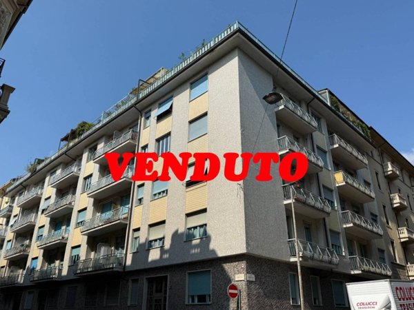 appartamento in vendita a Torino in zona San Salvario