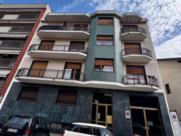 appartamento in vendita a Torino in zona Pozzo Strada
