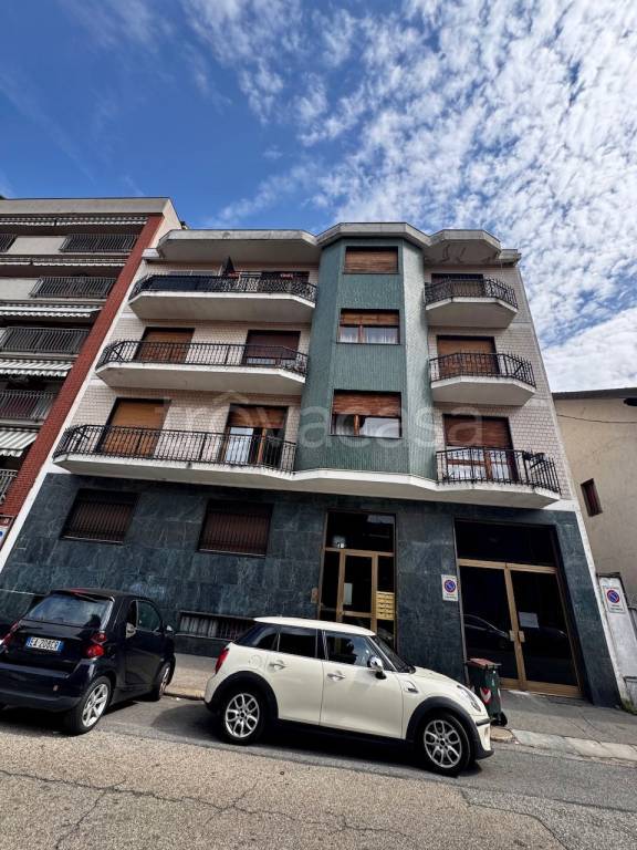 appartamento in vendita a Torino in zona Pozzo Strada
