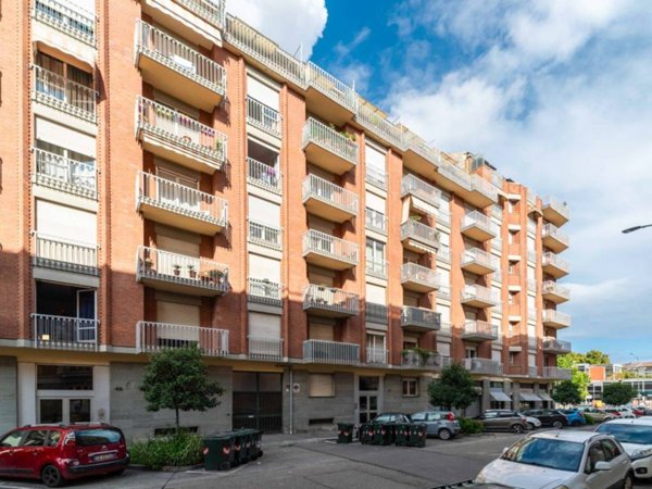 appartamento in vendita a Torino in zona Mirafiori Nord