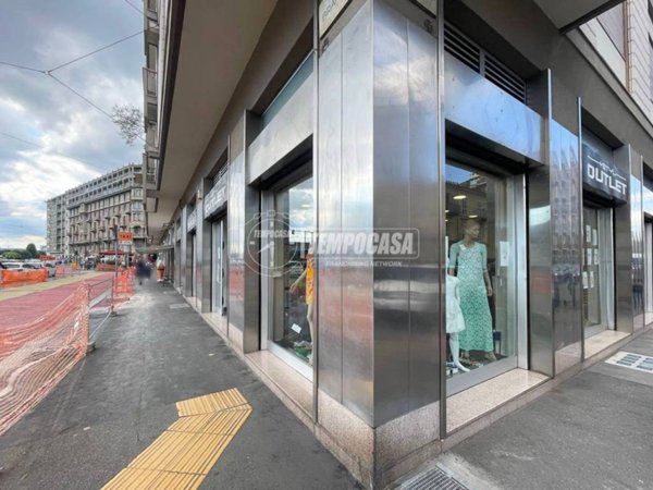 negozio in vendita a Torino in zona San Salvario