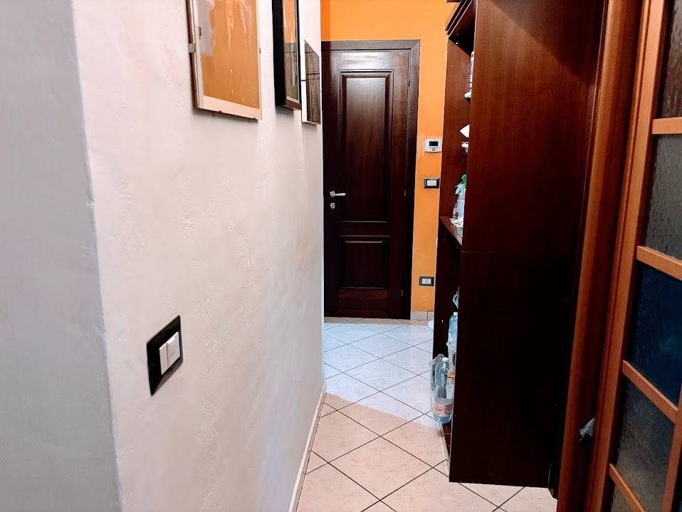 appartamento in vendita a Torino in zona Lingotto