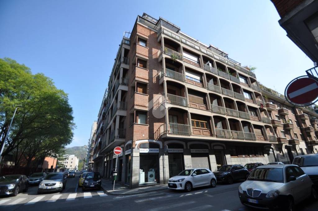 appartamento in vendita a Torino in zona San Salvario