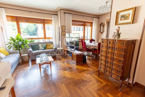 appartamento in vendita a Torino in zona Borgo Po