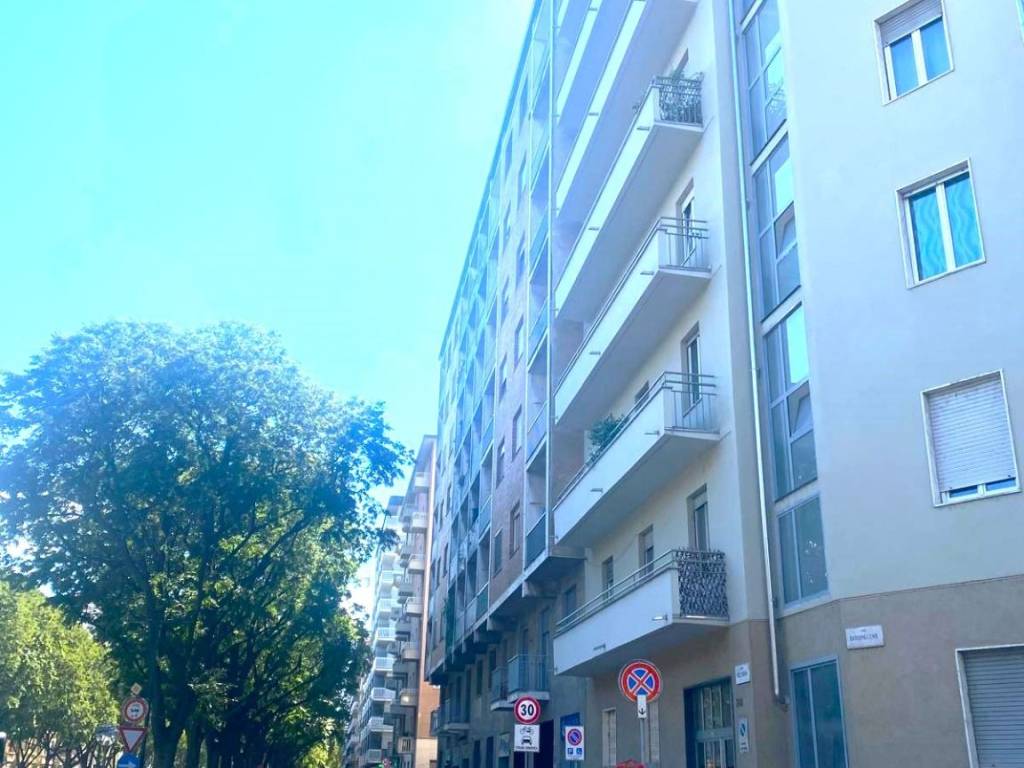 appartamento in vendita a Torino in zona Parella