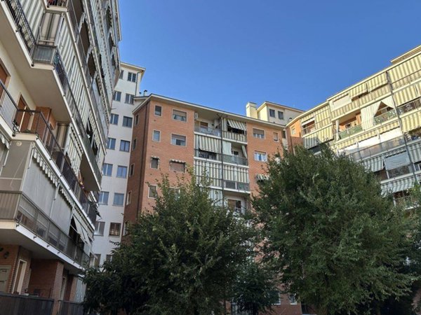 appartamento in vendita a Torino in zona Barca