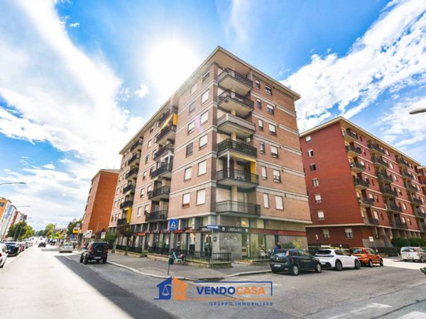appartamento in vendita a Torino in zona Millefonti