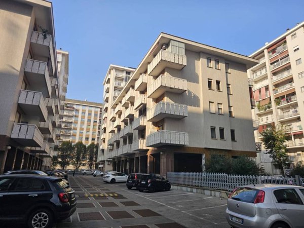 appartamento in vendita a Torino in zona Pozzo Strada
