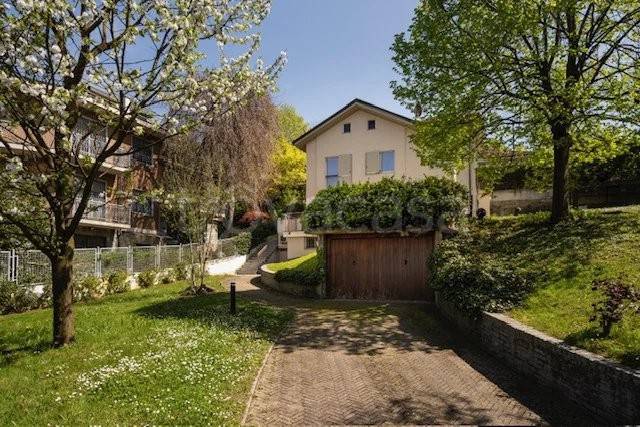 casa indipendente in vendita a Torino in zona Madonna del Pilone