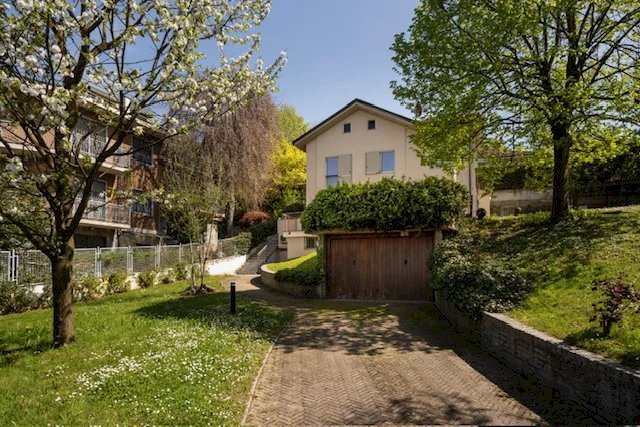 casa indipendente in vendita a Torino in zona Madonna del Pilone