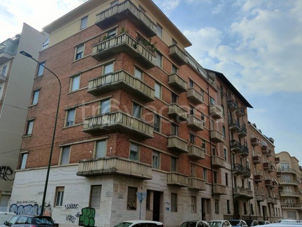 appartamento in vendita a Torino in zona Parella