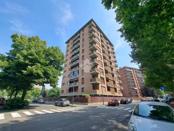 appartamento in vendita a Torino in zona Santa Rita
