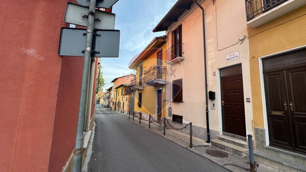 casa indipendente in vendita a Torino in zona Centro Storico