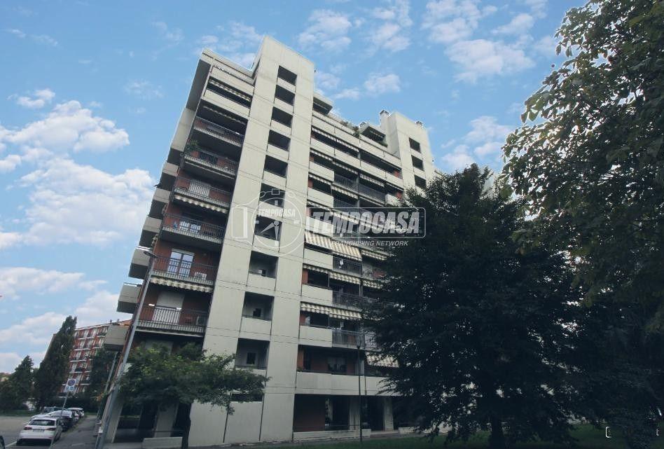 appartamento in vendita a Torino in zona Mirafiori Nord