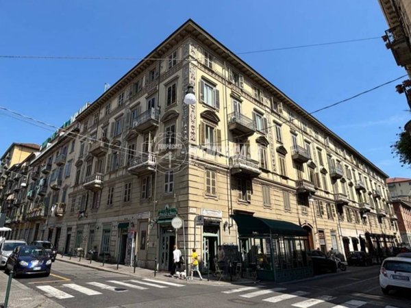 appartamento in vendita a Torino in zona Centro Storico
