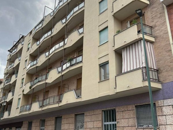 appartamento in vendita a Torino in zona Vallette