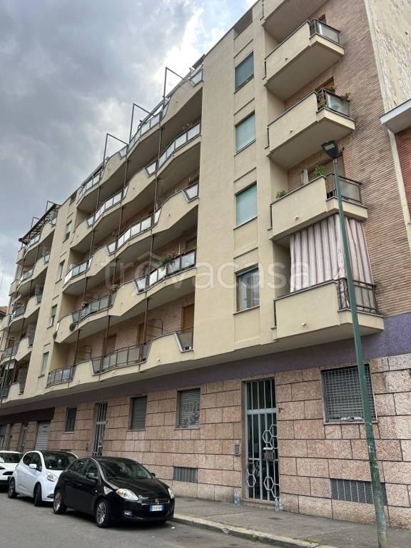 appartamento in vendita a Torino in zona Lucento