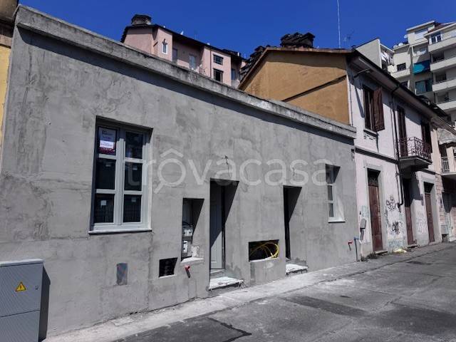 appartamento in vendita a Torino in zona Cit Turin