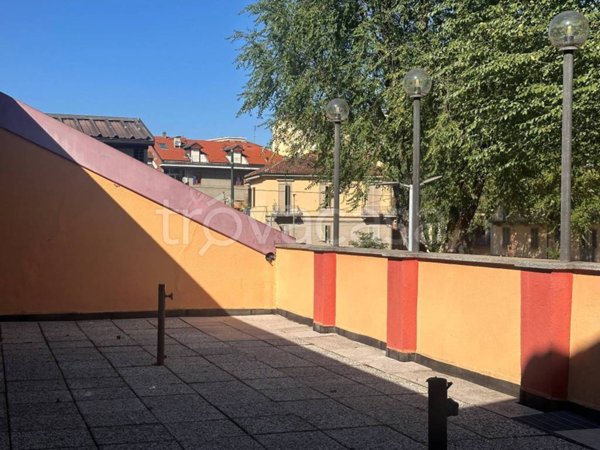 negozio in vendita a Torino in zona San Donato