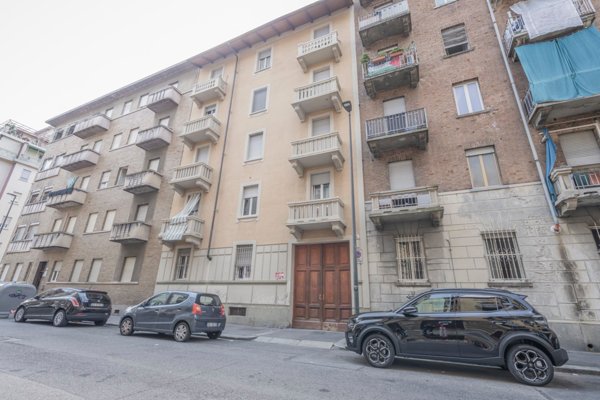 appartamento in vendita a Torino in zona Barriera di Milano