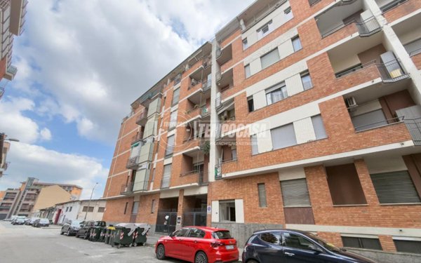 appartamento in vendita a Torino in zona Santa Rita