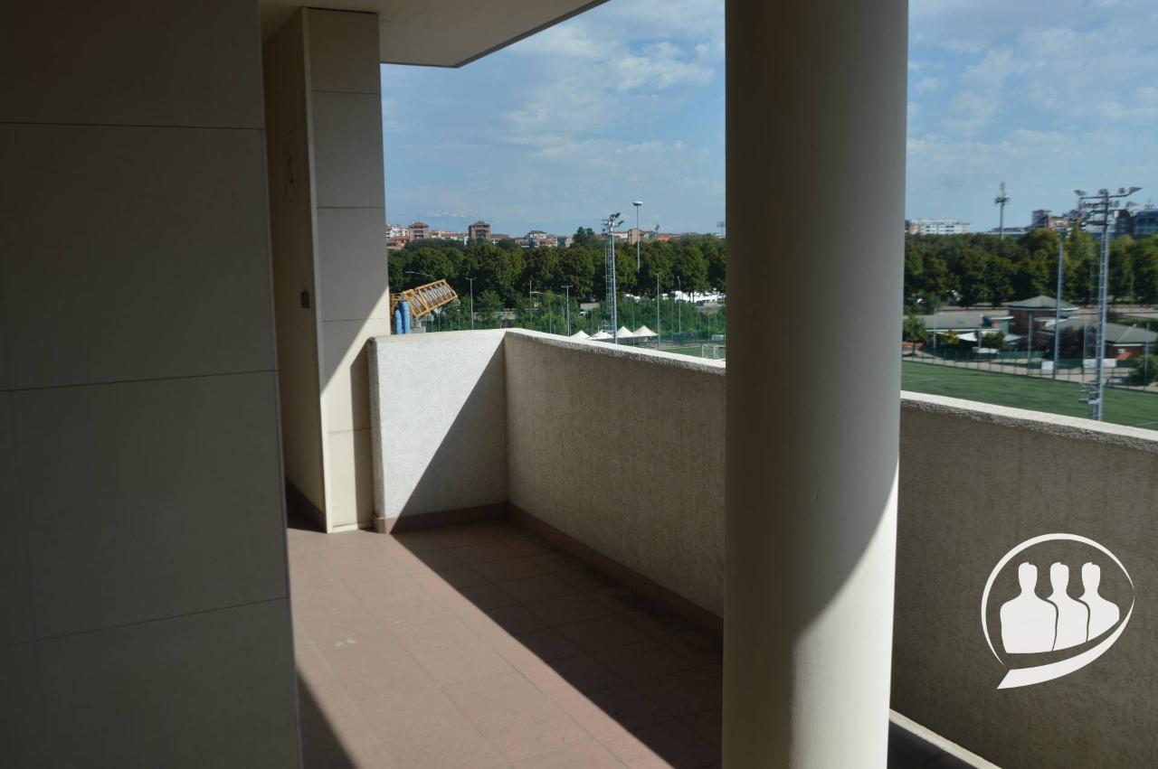 appartamento in vendita a Torino in zona Mirafiori Nord
