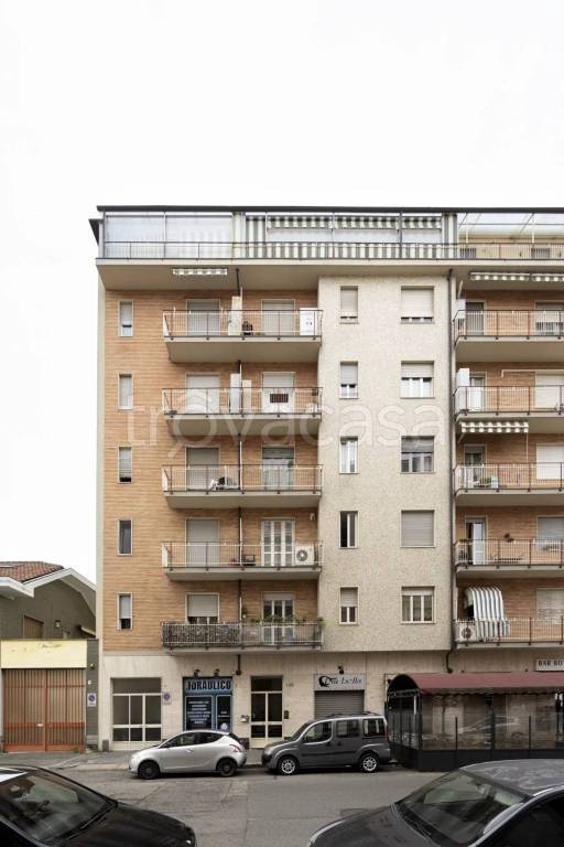 appartamento in vendita a Torino in zona Lucento