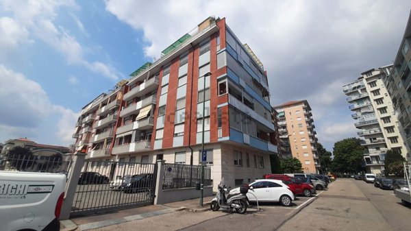 appartamento in vendita a Torino in zona Mirafiori Sud