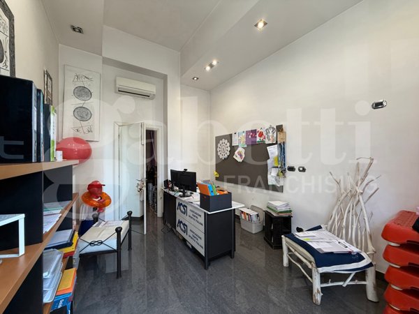 appartamento in vendita a Torino in zona Parella