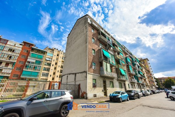 appartamento in vendita a Torino in zona Falchera