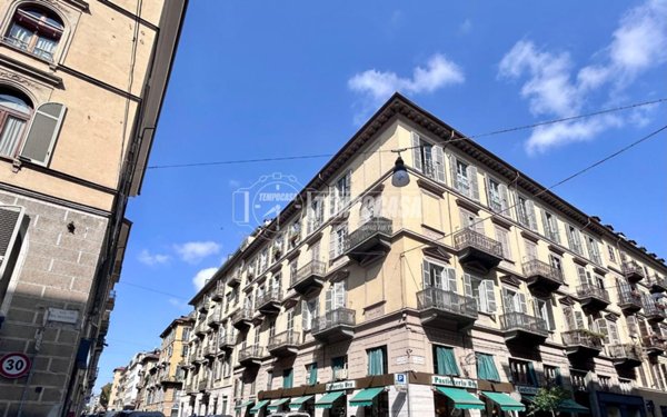 appartamento in vendita a Torino in zona Crocetta