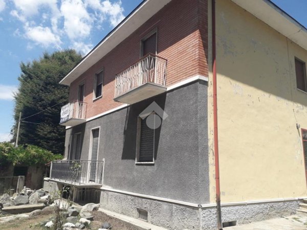 pentavano in vendita a Torino in zona Sassi