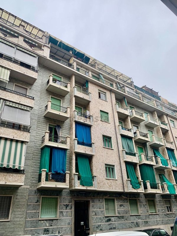 appartamento in vendita a Torino in zona Borgata Vittoria