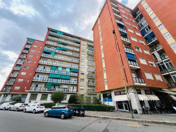 appartamento in vendita a Torino in zona Lucento