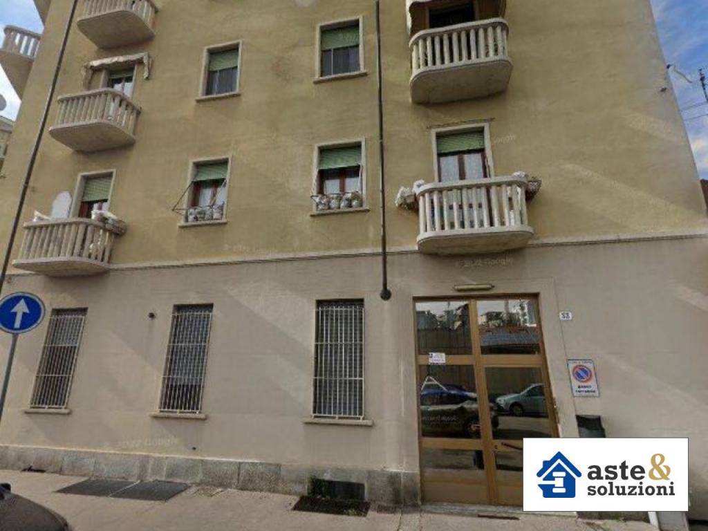 appartamento in vendita a Torino in zona Parella