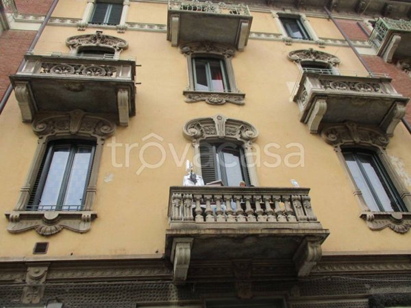 appartamento in vendita a Torino in zona Cenisia