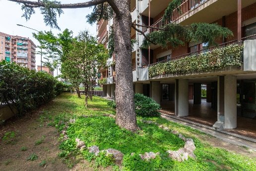 appartamento in vendita a Torino in zona Santa Rita