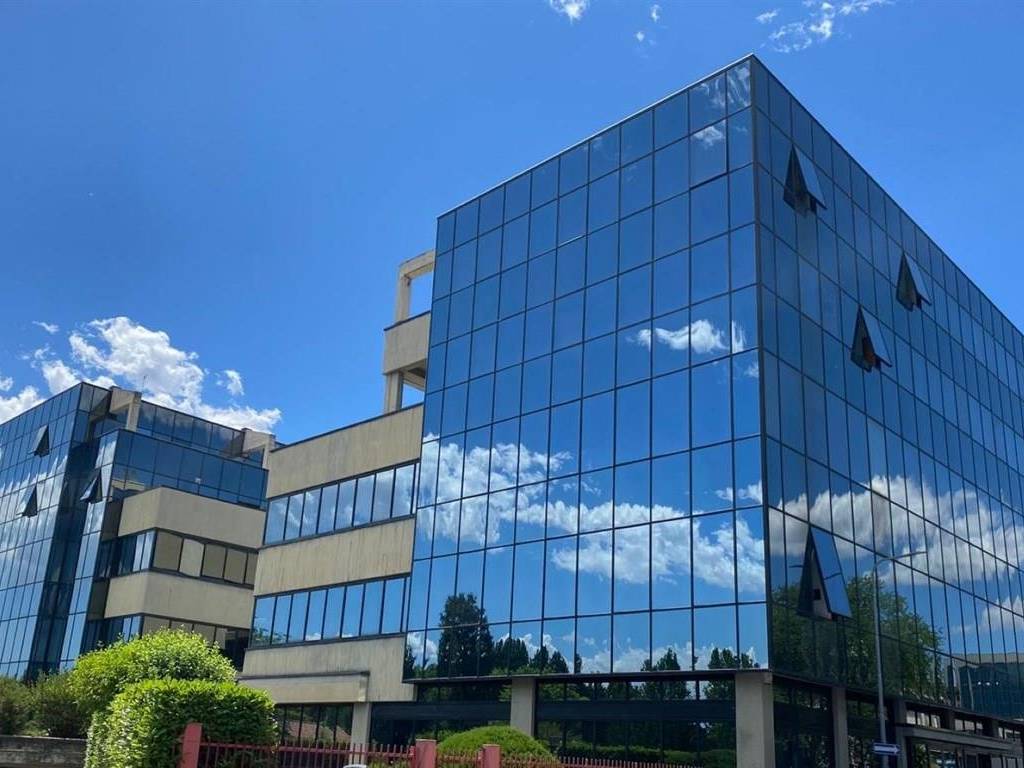 ufficio in vendita a Torino in zona Mirafiori Sud