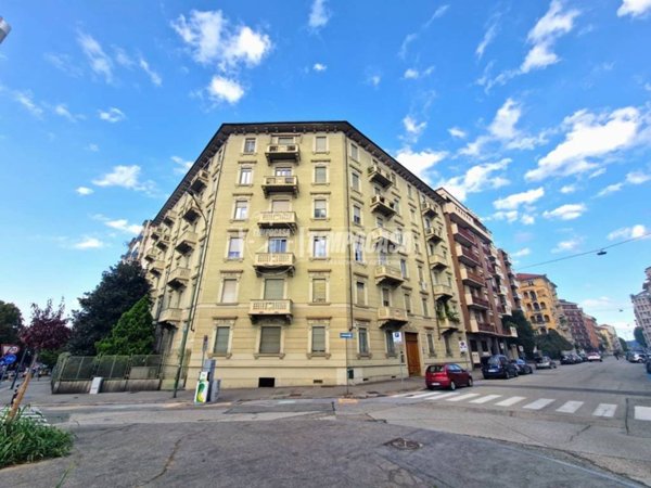appartamento in vendita a Torino in zona Campidoglio
