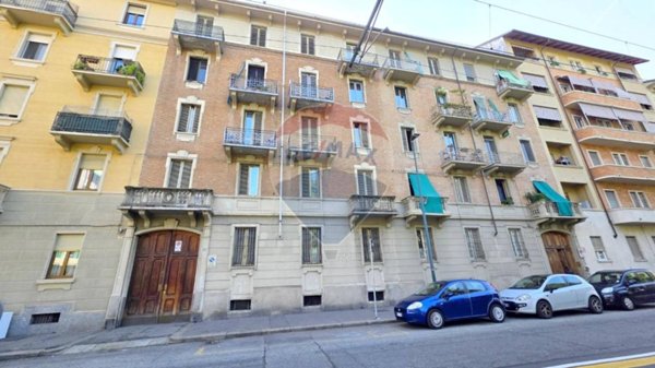 appartamento in vendita a Torino in zona Borgata Vittoria