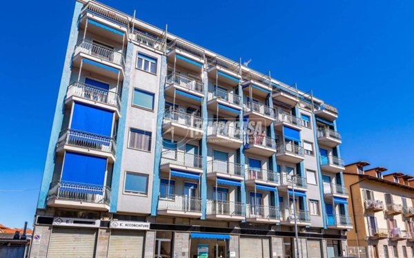 appartamento in vendita a Torino in zona Barca