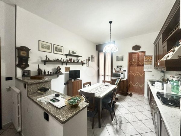 appartamento in vendita a Torino in zona Borgata Vittoria