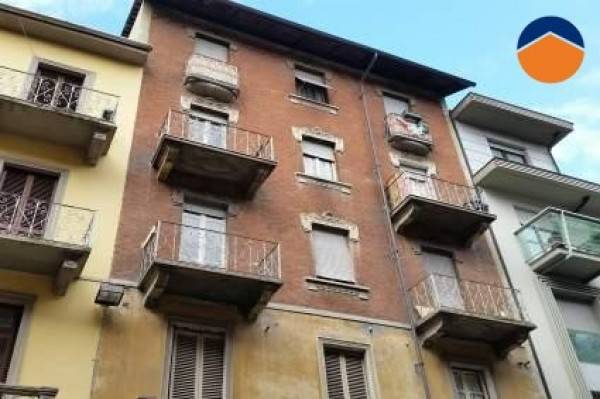 appartamento in vendita a Torino in zona Borgo San Paolo