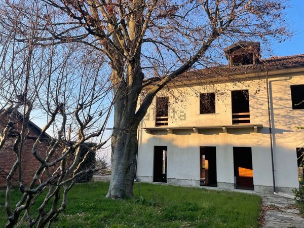 casa indipendente in vendita a Torino in zona Borgo Po