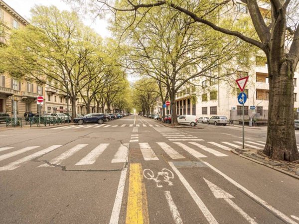 appartamento in vendita a Torino in zona San Salvario